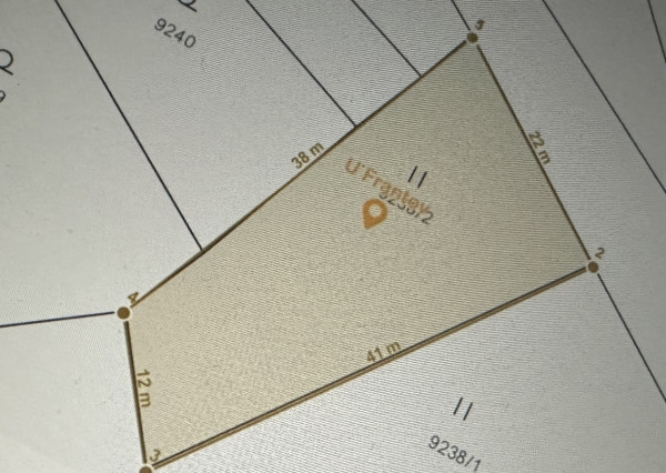 Na predaj: Slnečný rekreačný pozemok pod Veľkou Javorinou, 629 m2