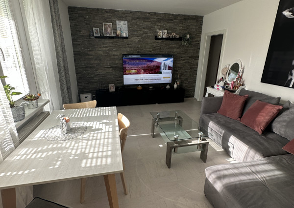 Predám 4-izbový byt, 77 m2, Nové Mesto nad Váhom – Zelená ulica